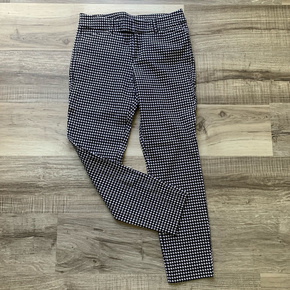 {2 for $15 SALE} Old Navy Pixie Pants